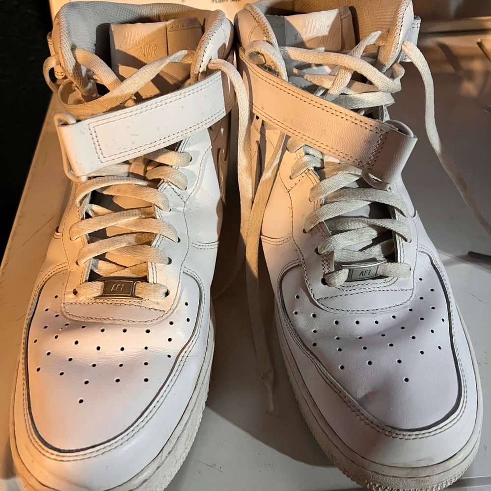 Nike All white high top Nike Air Force 1s size 14 - Picture 3 of 9